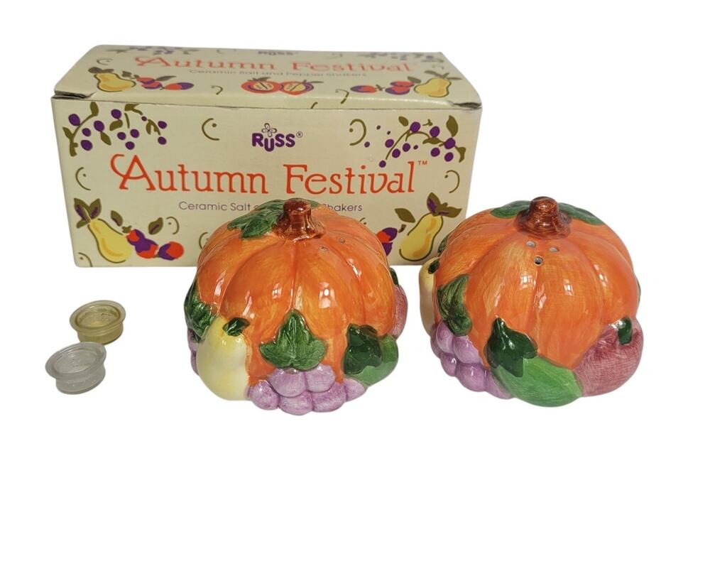 Vintage Russ Autumn Festival Pumpkin Salt & Pepper Shaker Hand Painted w/Org Box